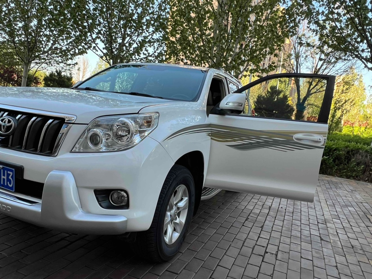 2013年3月豐田 普拉多  2010款 4.0L 自動TX-L