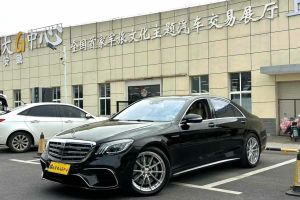 奔馳C級AMG 奔馳 AMG C 63 S