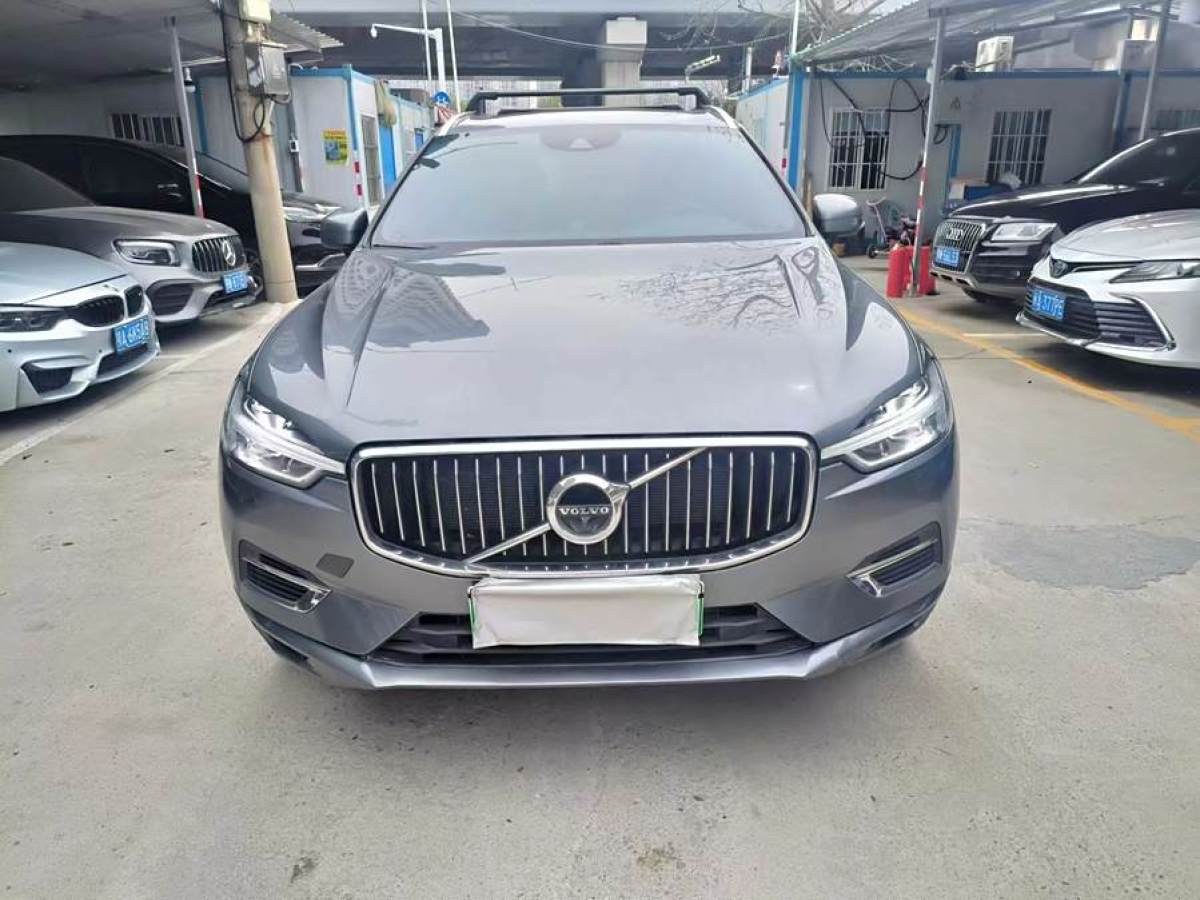 沃爾沃 XC60新能源  2024款 T8 插電混動 長續(xù)航四驅(qū)智雅豪華版圖片