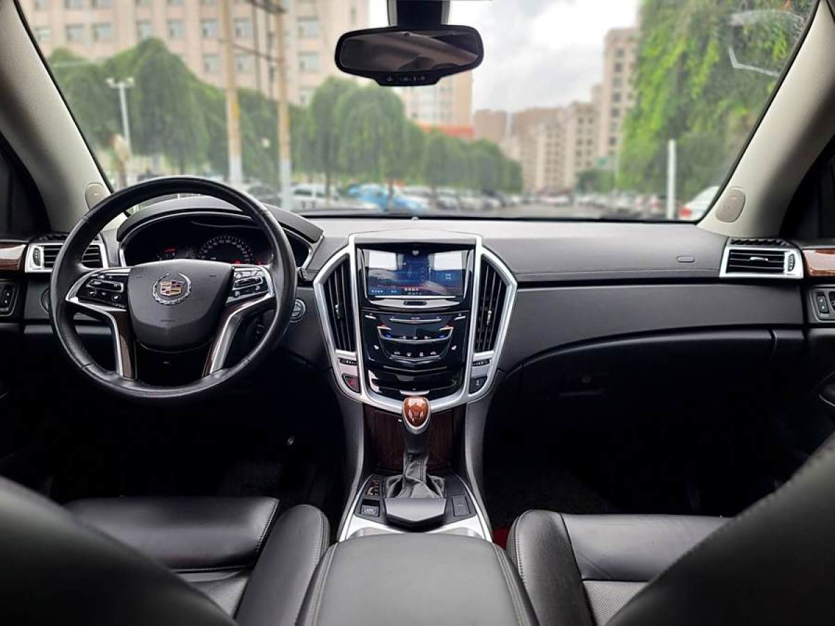 凱迪拉克 SRX  2014款 3.0L 精英型圖片