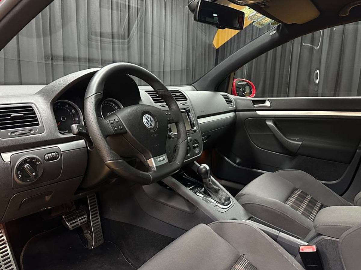 大眾 高爾夫  2006款 GTI 2.0T 五門版圖片