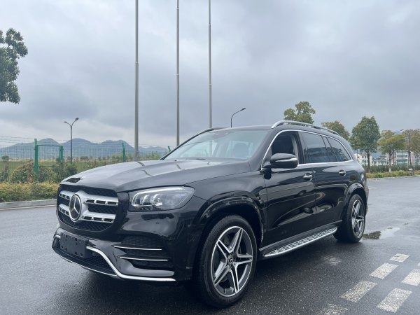 奔驰 奔驰GLS  2021款 改款 GLS 450 4MATIC 豪华型