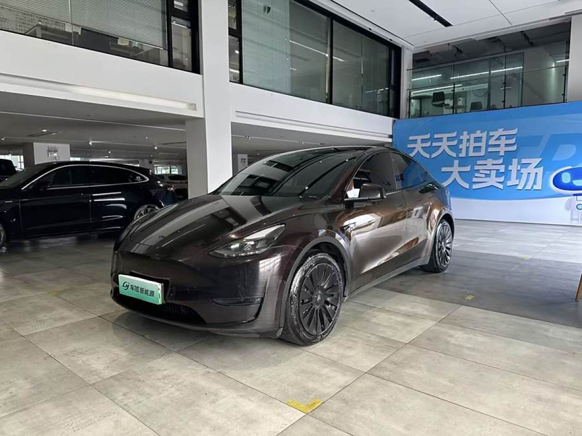 2021年9月特斯拉 Model 3  2021款 改款 標(biāo)準(zhǔn)續(xù)航后驅(qū)升級版