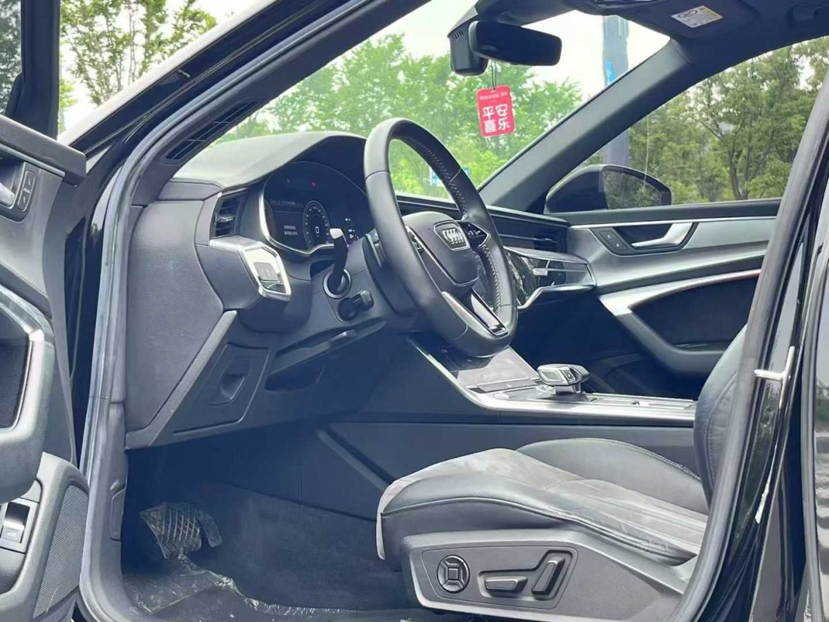 奧迪 奧迪A6L  2019款 40 TFSI 豪華動(dòng)感型圖片