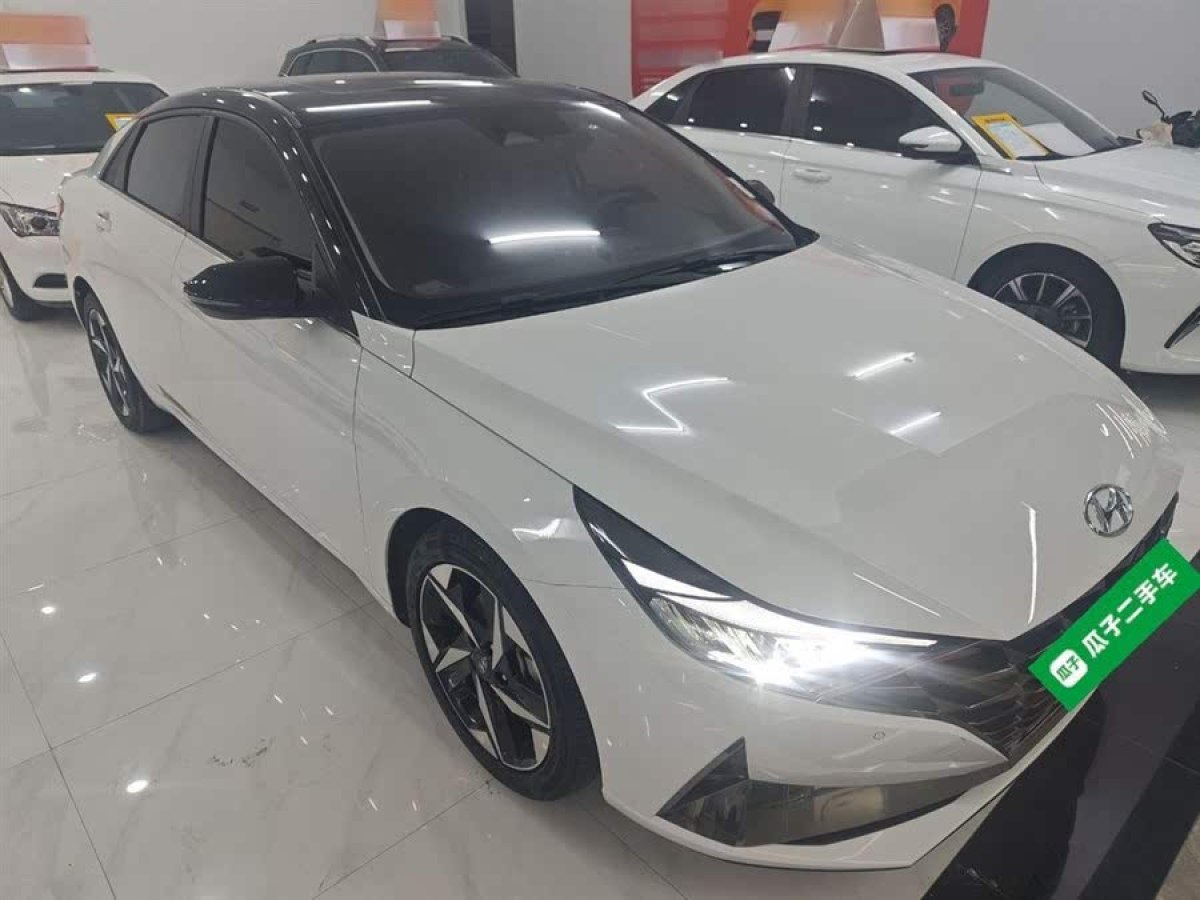 現(xiàn)代 伊蘭特  2022款 1.5L CVT LUX尊貴版圖片