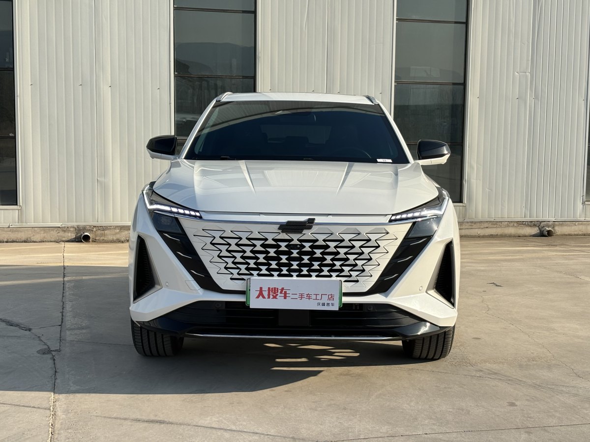 長(zhǎng)安歐尚 長(zhǎng)安歐尚Z6新能源  2023款 智電iDD 150KM旗艦PLUS智慧泊車版圖片