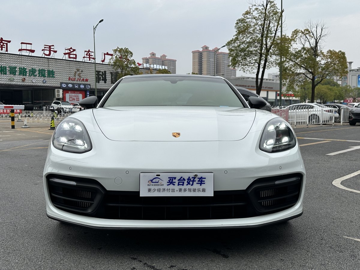 保時(shí)捷 Panamera  2022款 Panamera 4 行政加長(zhǎng)版 2.9T圖片