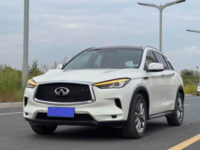 2020年8月 英菲尼迪 QX50 改款 2.0T 兩驅(qū)時尚版圖片