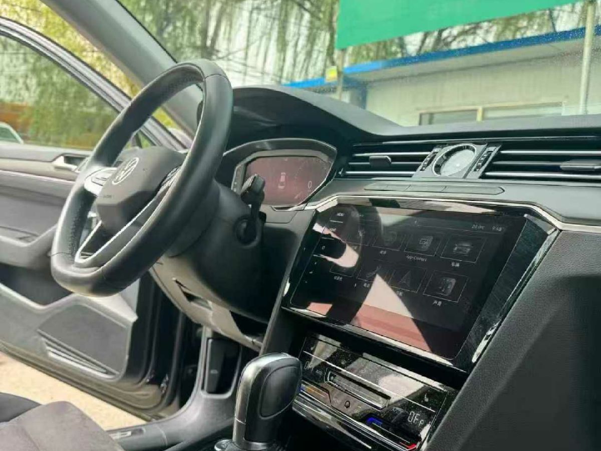 大眾 邁騰  2021款 330TSI DSG 30周年紀(jì)念版圖片