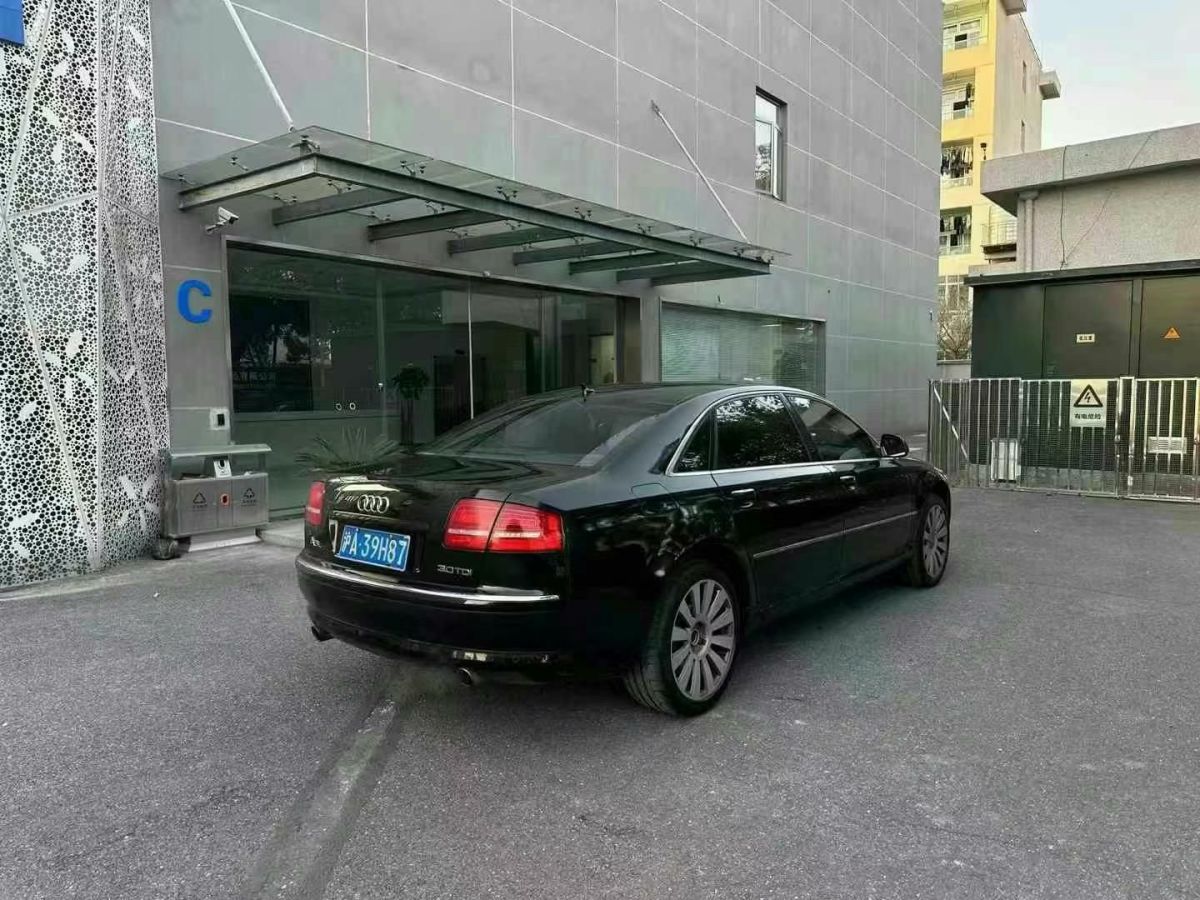 奧迪 奧迪A8  2010款 A8L 3.0 FSI 百年紀念版圖片