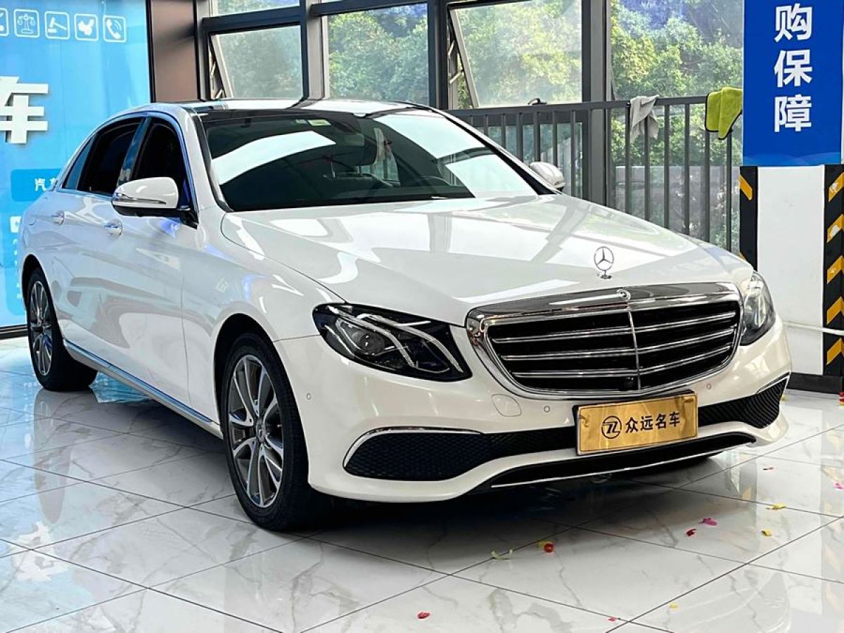 奔馳 奔馳E級  2019款 改款 E 300 L 豪華型圖片