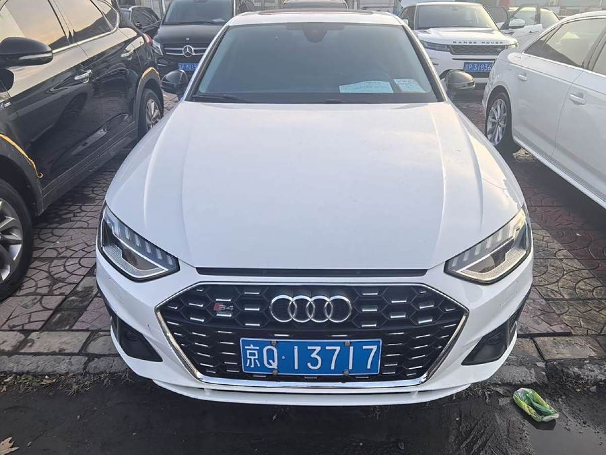 奧迪 奧迪A4L  2020款 45 TFSI quattro 臻選動感型圖片