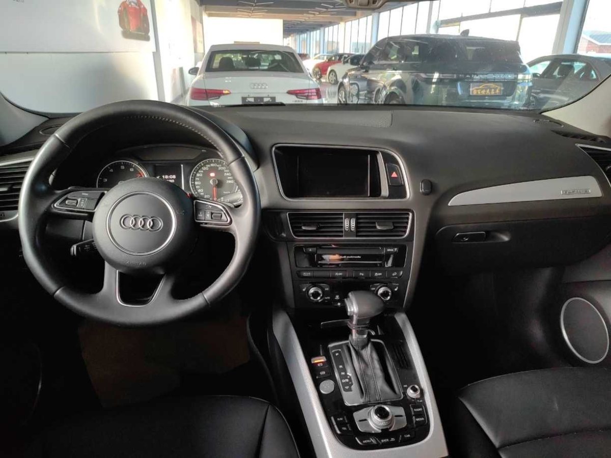 奧迪 奧迪Q5  2013款 45 TFSI quattro 運(yùn)動型圖片