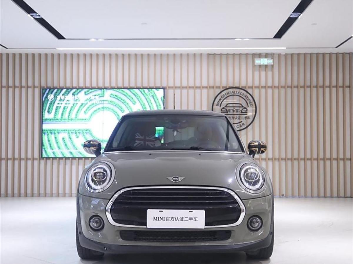 MINI MINI  2020款 1.5T COOPER 藝術(shù)家圖片