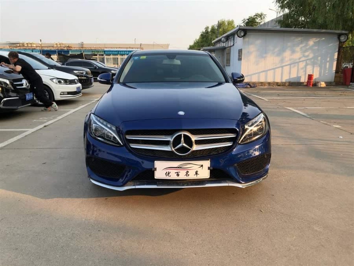 奔馳 奔馳C級(jí)  2016款 C 200 L 運(yùn)動(dòng)型圖片