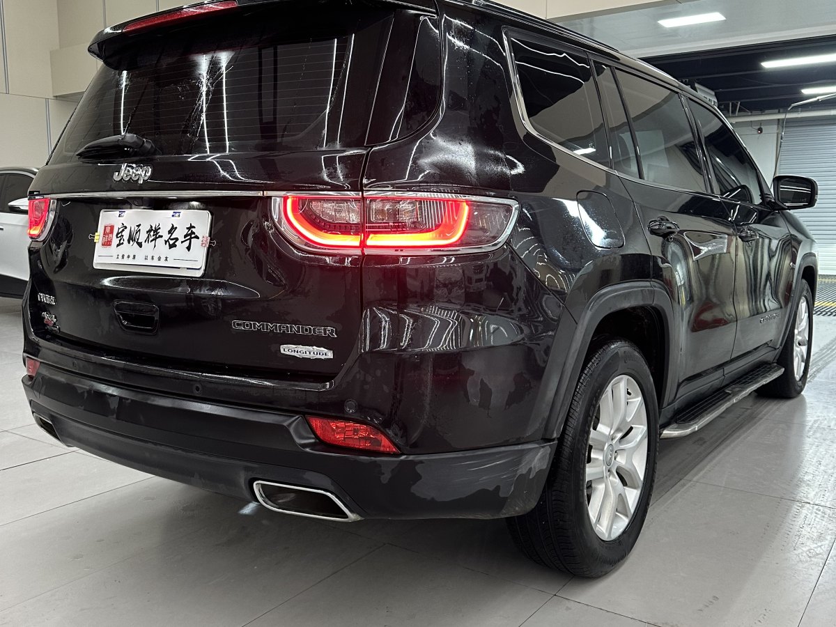 Jeep 指揮官  2018款 2.0T 兩驅(qū)進(jìn)享版 國(guó)VI圖片