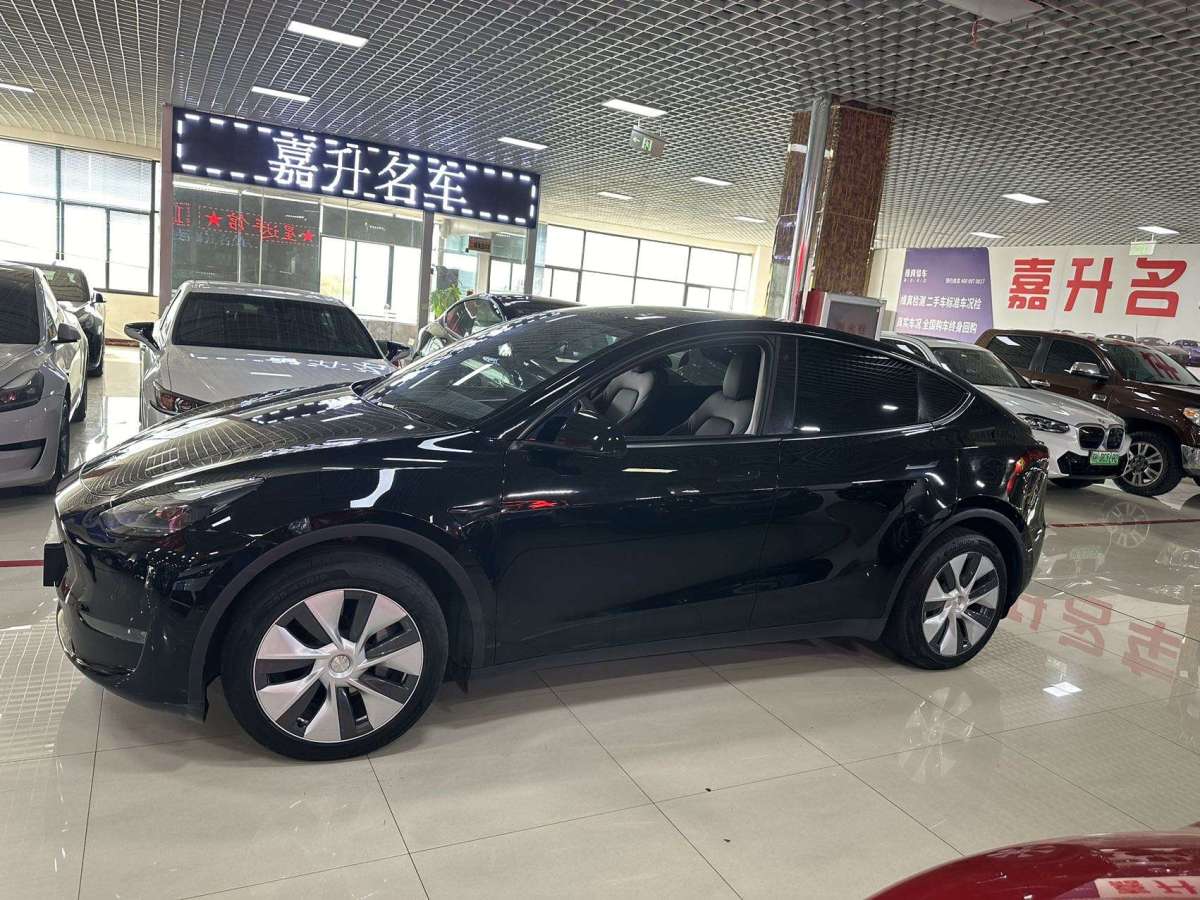 特斯拉 Model 3  2023款 長(zhǎng)續(xù)航全輪驅(qū)動(dòng)版圖片