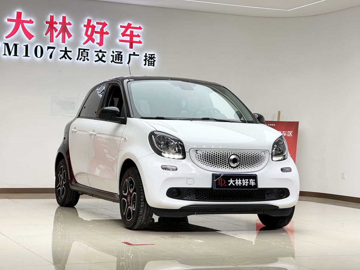 smart forfour  2018款 0.9T 66千瓦先鋒版圖片