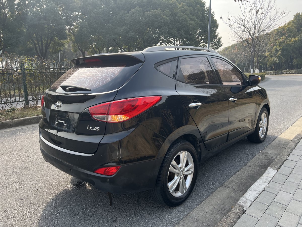 現(xiàn)代 ix35  2012款 2.0 GLS 兩驅(qū)精英型圖片