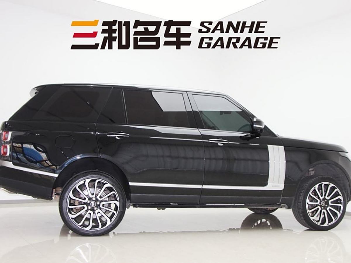 路虎 攬勝  2015款 3.0 V6 SC Vogue SE 創(chuàng)世加長(zhǎng)版圖片