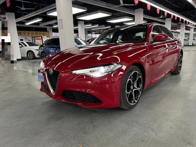 2021年6月 阿爾法·羅密歐 Giulia 2.0T 280HP 豪華版圖片