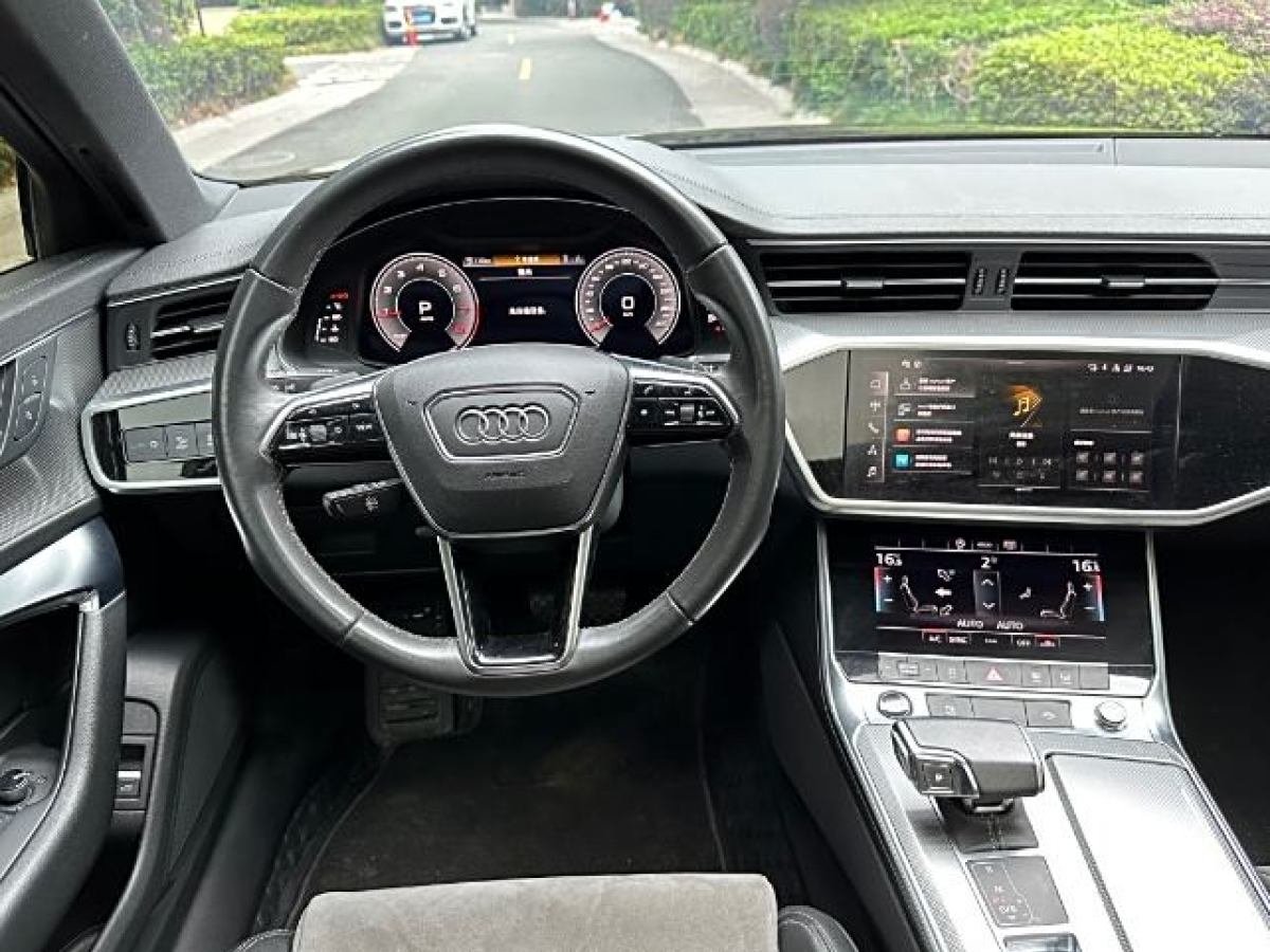 奧迪 奧迪A6L  2021款 40 TFSI 豪華動感型圖片