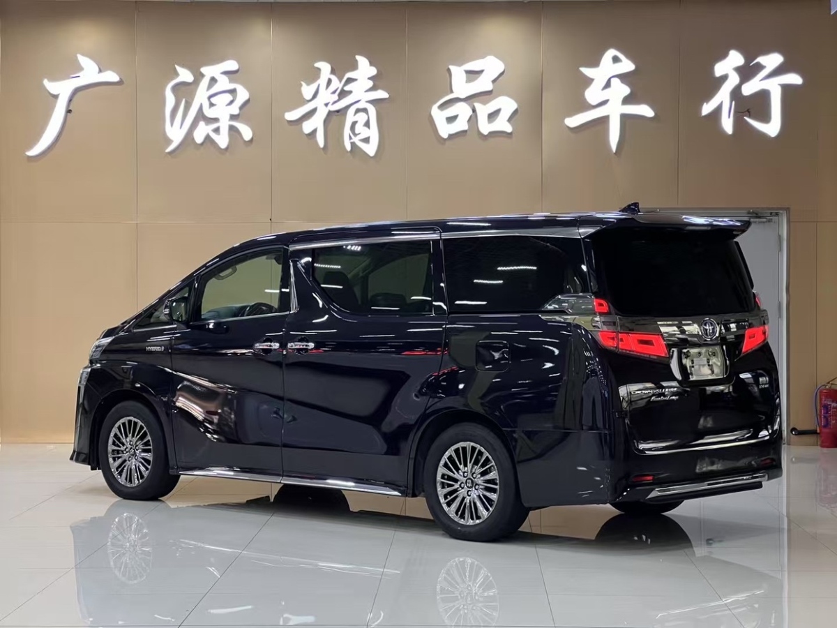 豐田 威爾法  2021款 皇冠 雙擎 2.5L HV豪華版圖片