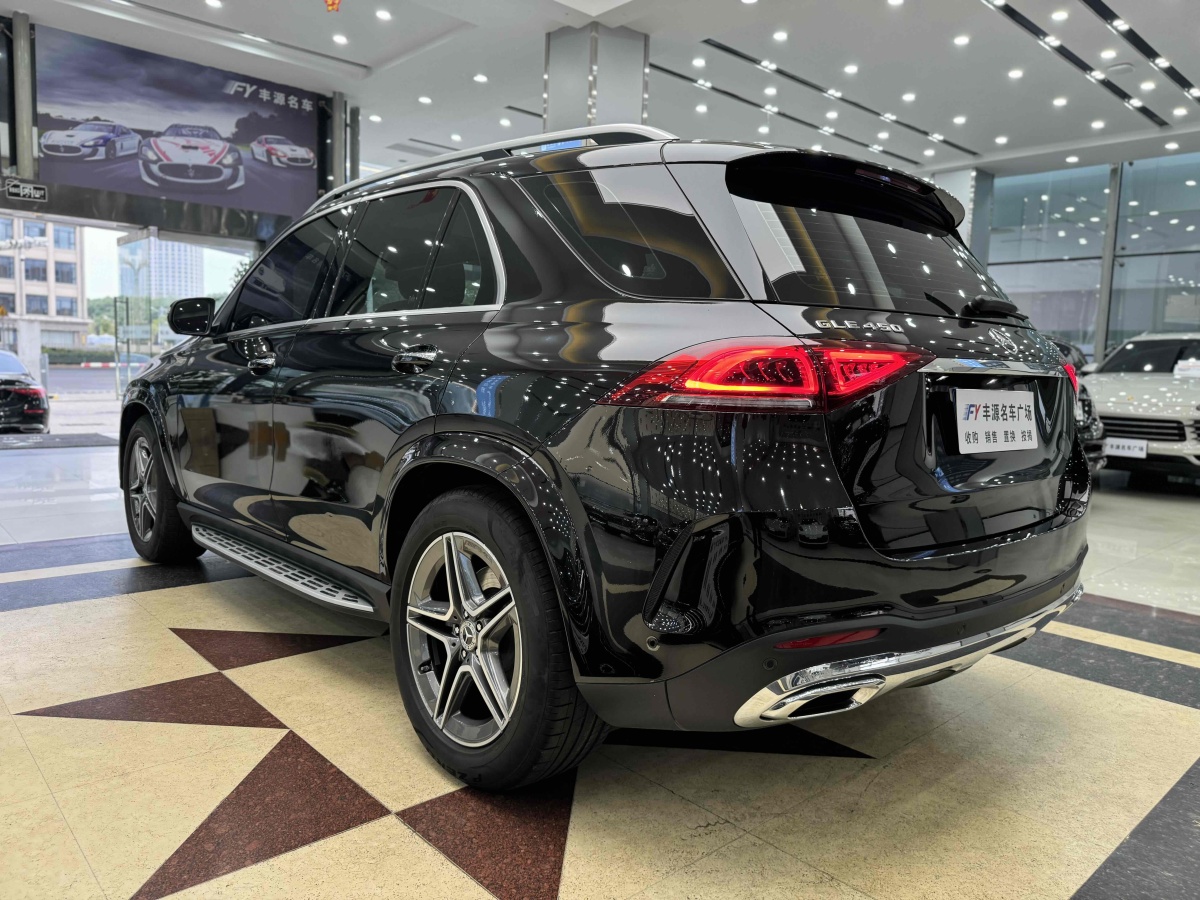 奔馳 奔馳GLE  2020款 改款 GLE 450 4MATIC 豪華型圖片