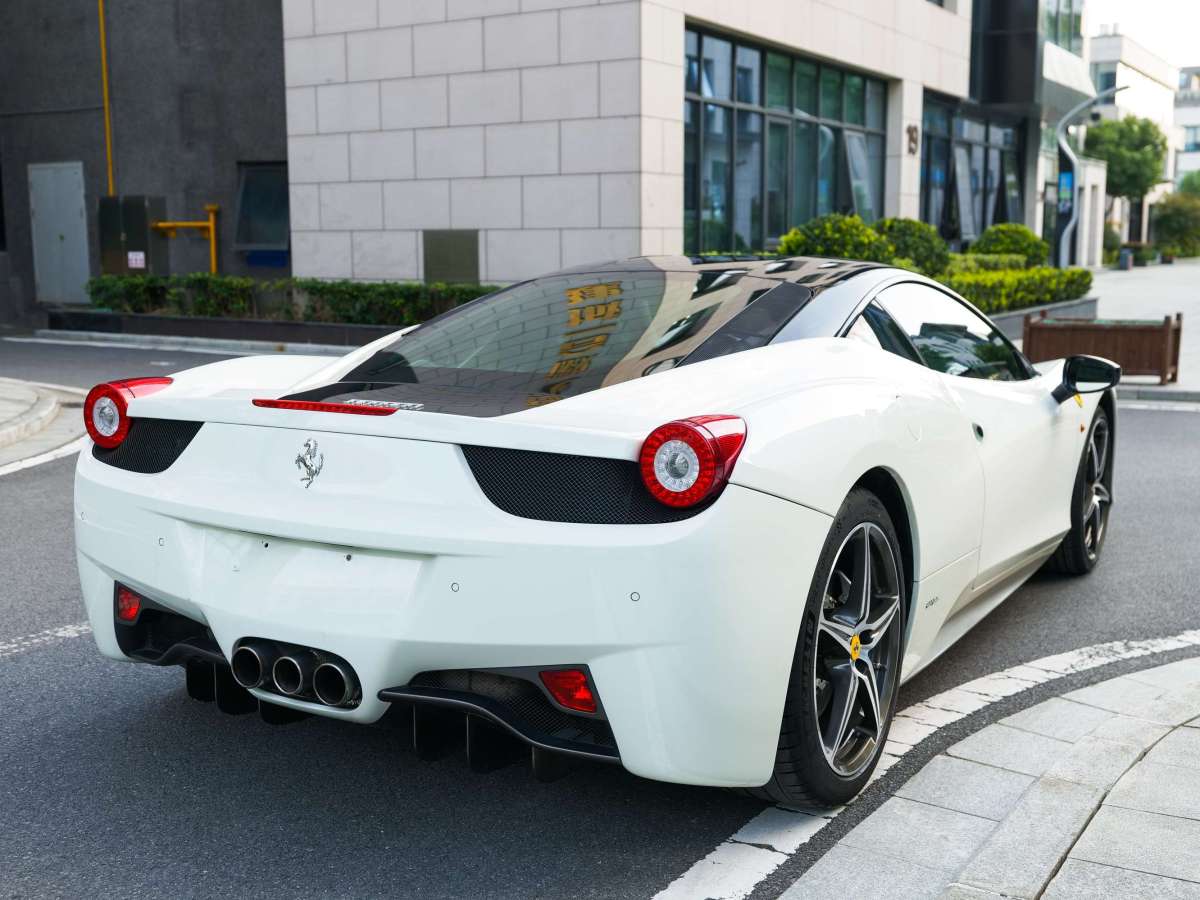 2011年6月法拉利 458  2011款 4.5L Italia