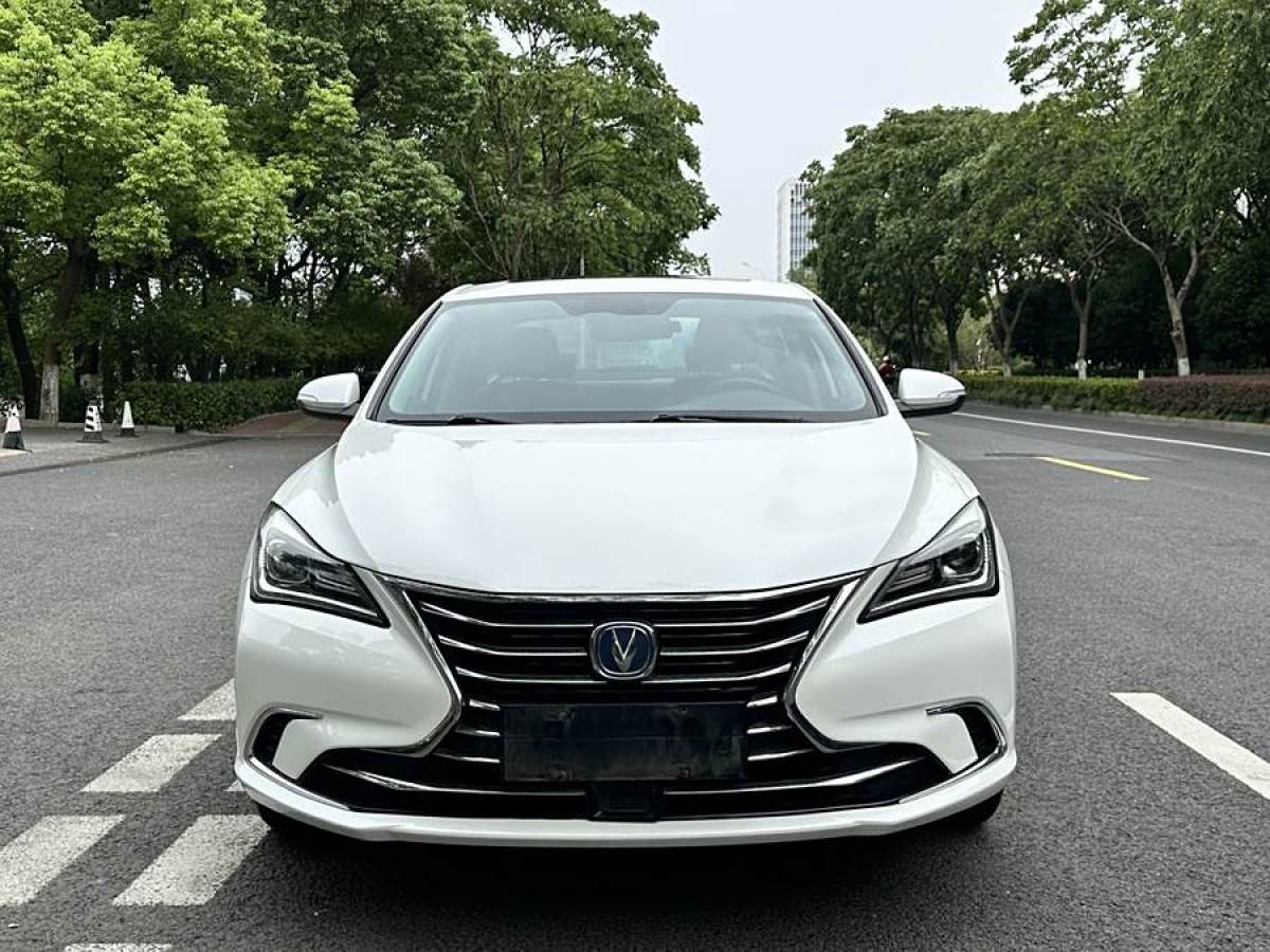 長(zhǎng)安 逸動(dòng)  2018款 1.6L GDI 自動(dòng)領(lǐng)尚型圖片