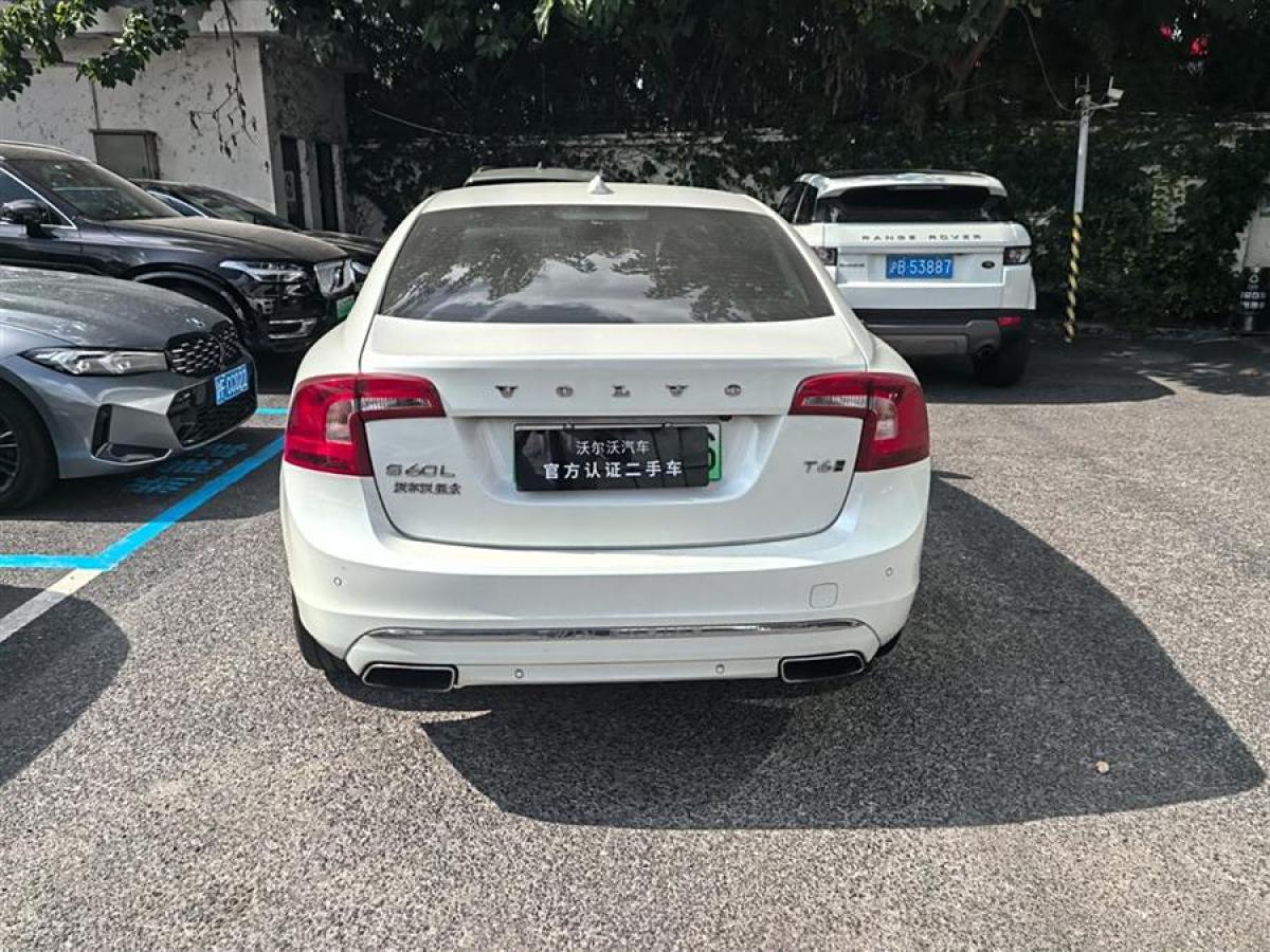 沃尔沃 S60L新能源  2018款 E驱混动 T6进取版图片