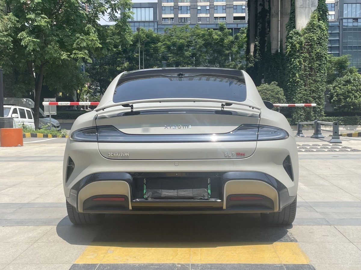 小米 小米SU7  2024款 800km 四驅(qū)超長續(xù)航高階智駕Max版圖片