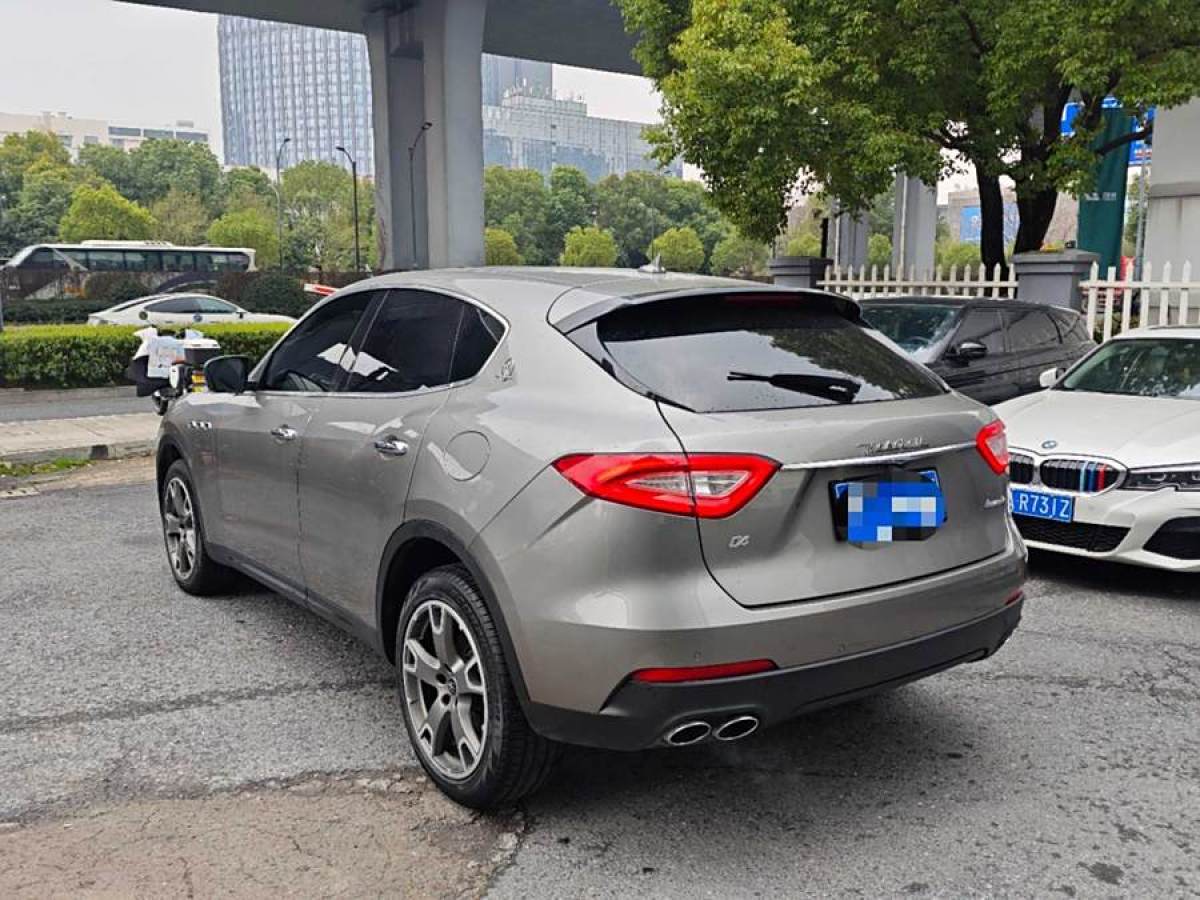 2021年6月瑪莎拉蒂 Levante  2019款 3.0T 350Hp 標(biāo)準(zhǔn)版 國VI