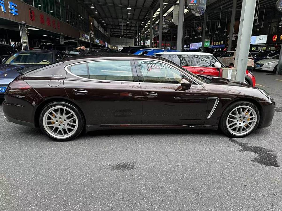 保時(shí)捷 Panamera  2014款 Panamera 4S Executive 3.0T圖片