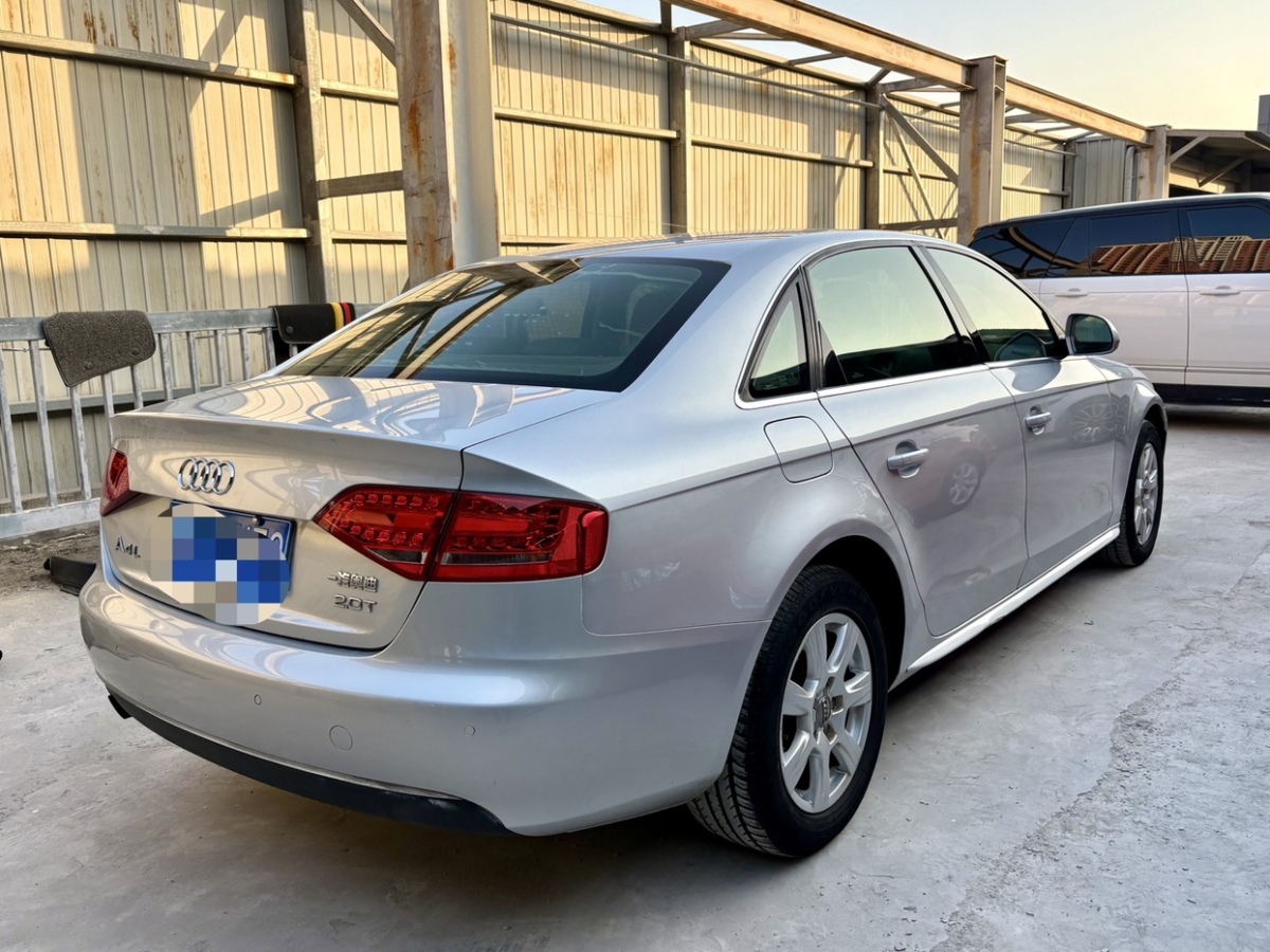 奧迪 奧迪A4L  2010款 2.0 TFSI 標準型圖片