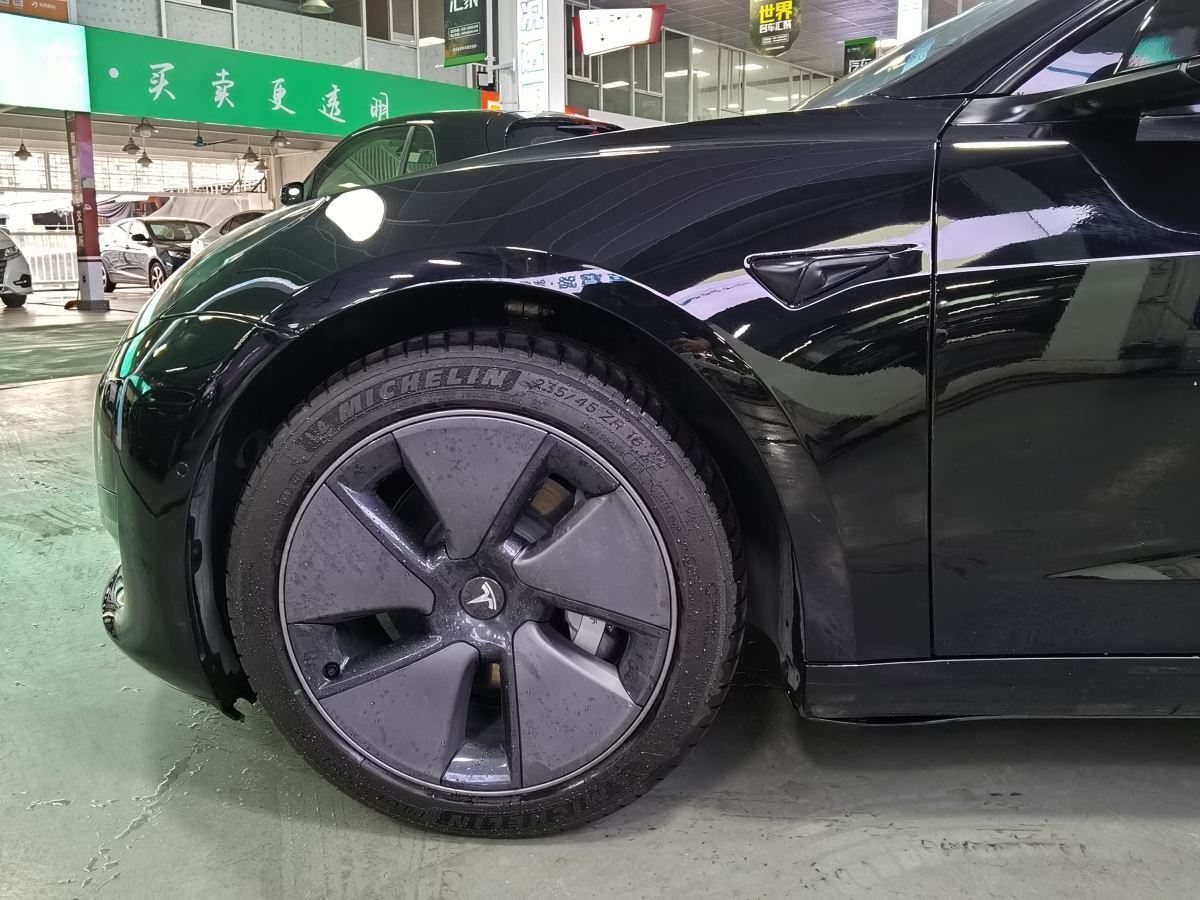 特斯拉 Model Y  2022款 改款 后輪驅(qū)動(dòng)版圖片