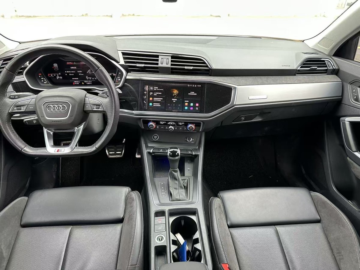 奧迪 奧迪Q3  2023款 45 TFSI quattro 時尚動感型圖片