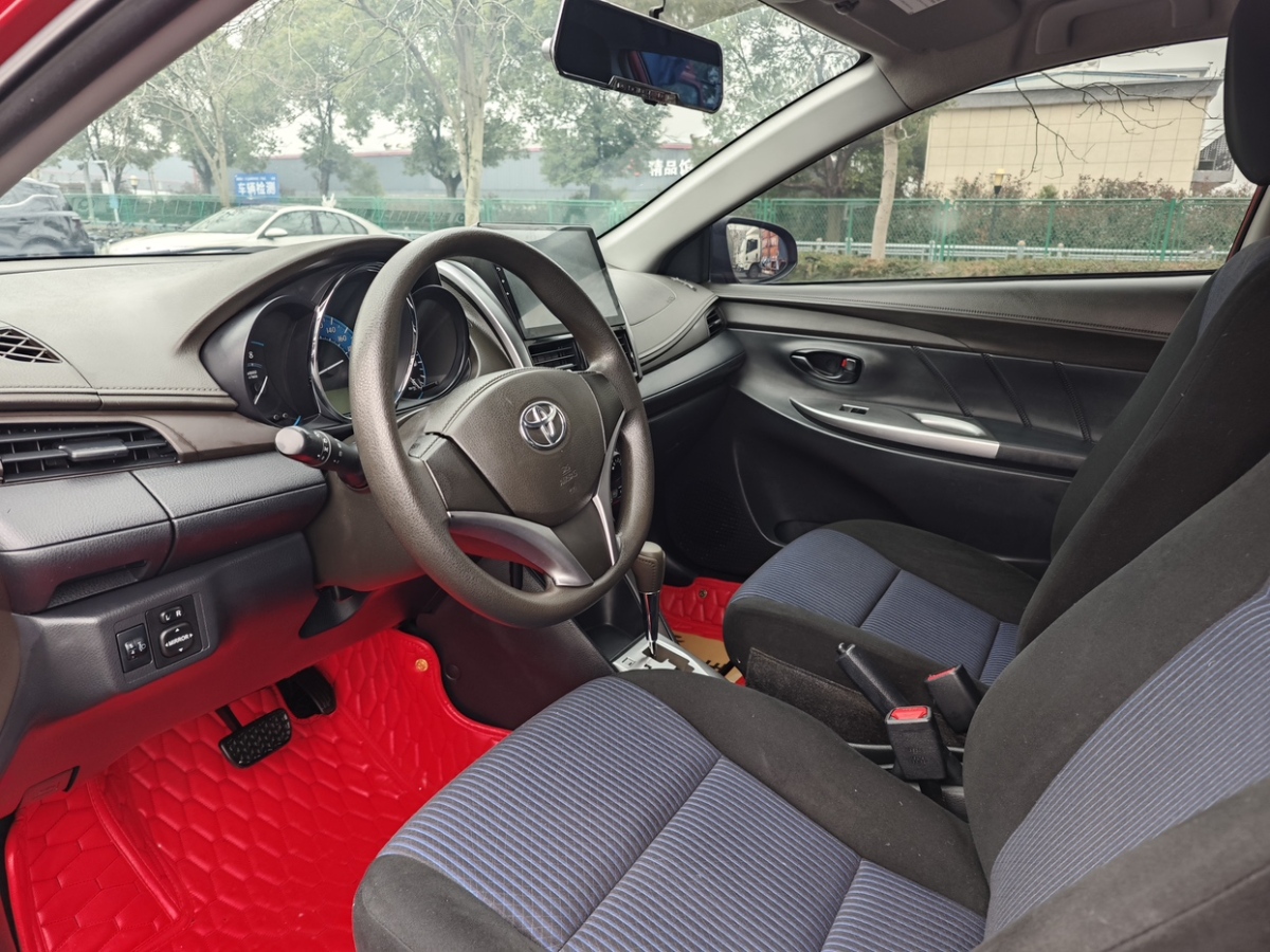 豐田 YARiS L 致炫  2014款 1.5G 自動炫動版圖片