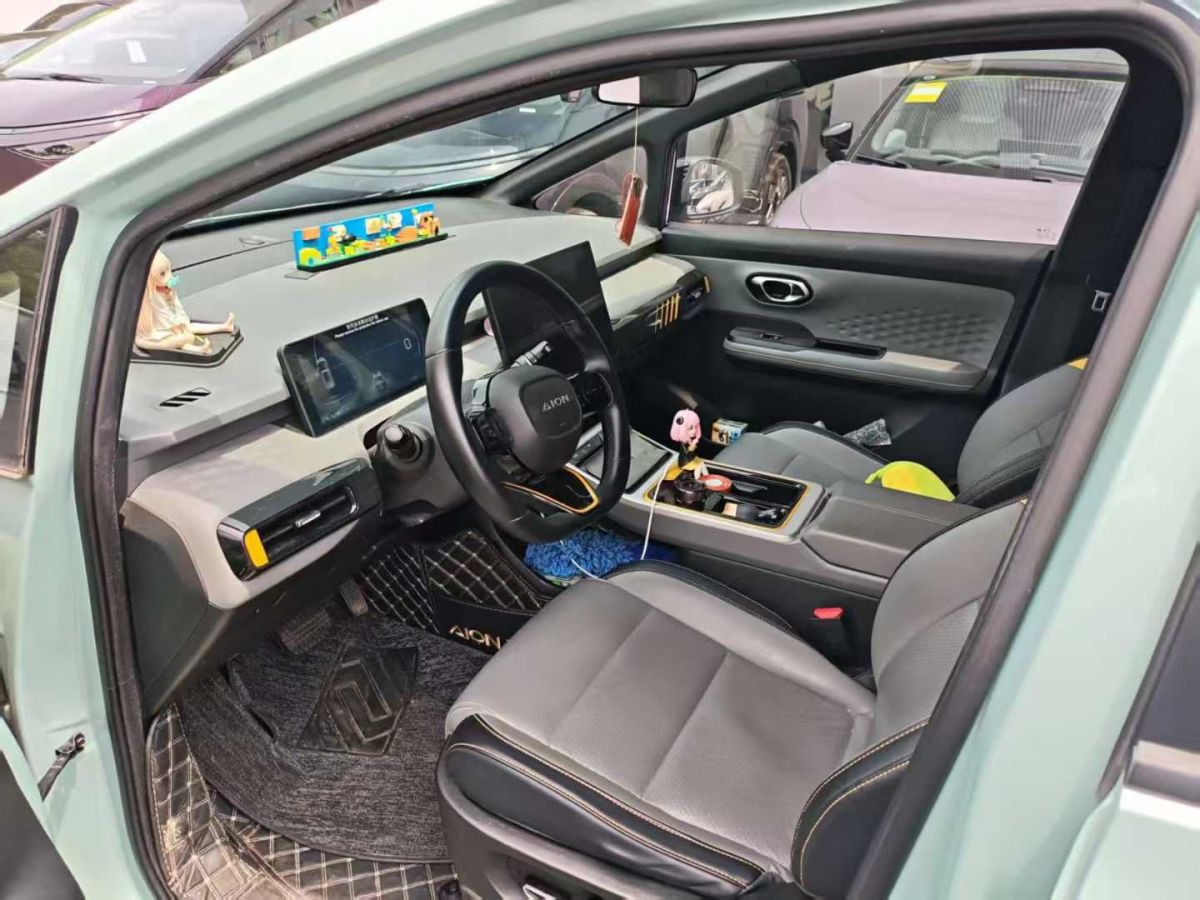 上汽大通 上汽大通MAXUS T90房車  2022款 2.0T探索家T90縱橫越野綠-防爆漆圖片