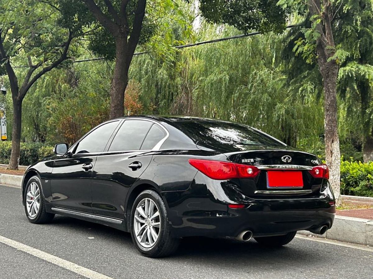 英菲尼迪 Q50L  2016款 2.0T 舒适版图片