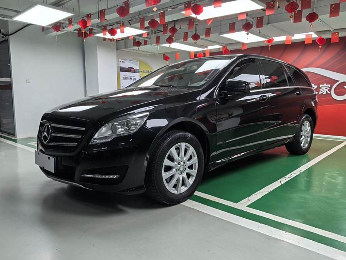 2013年10月奔馳 奔馳R級  2011款 R 350 L 4MATIC