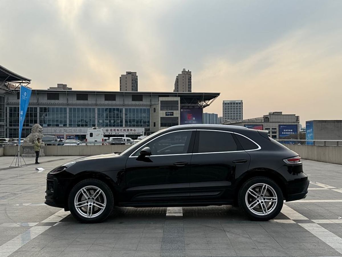 保時(shí)捷 Macan  2024款 Macan 2.0T圖片