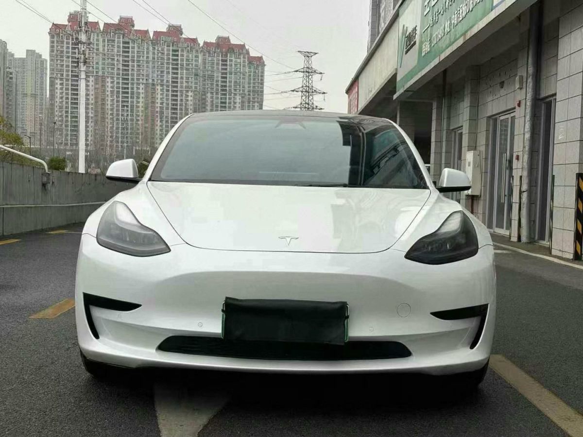 特斯拉 Model S  2021款 Plaid Plus 版圖片