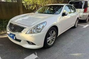 Q50 英菲尼迪 2.0T 豪華版