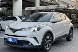 C-HR 丰田 2.0L 领先版 国V