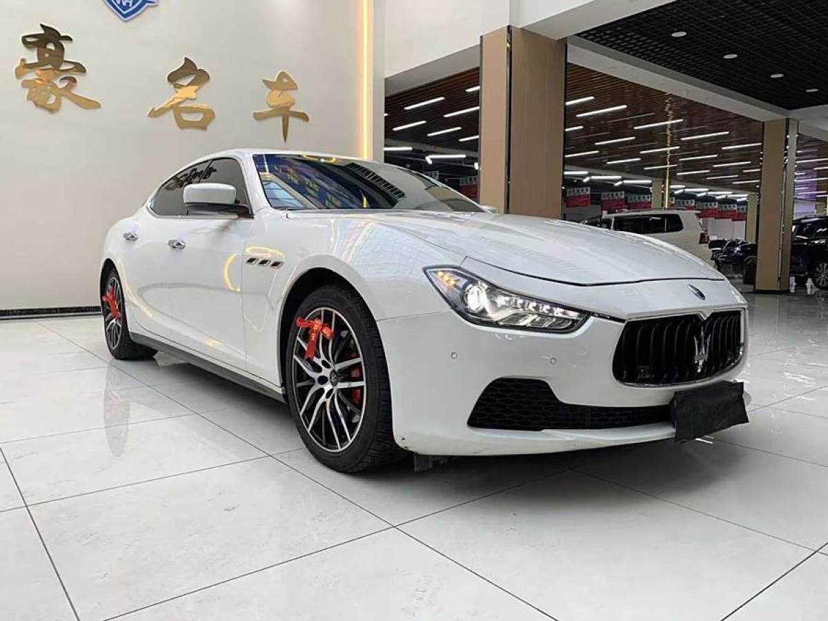 瑪莎拉蒂 Ghibli  2014款 3.0T 標(biāo)準(zhǔn)版圖片