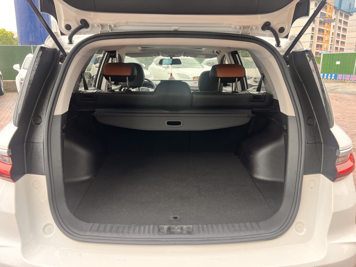 2021年2月吉利 远景SUV  2020款 1.4T CVT尊贵型