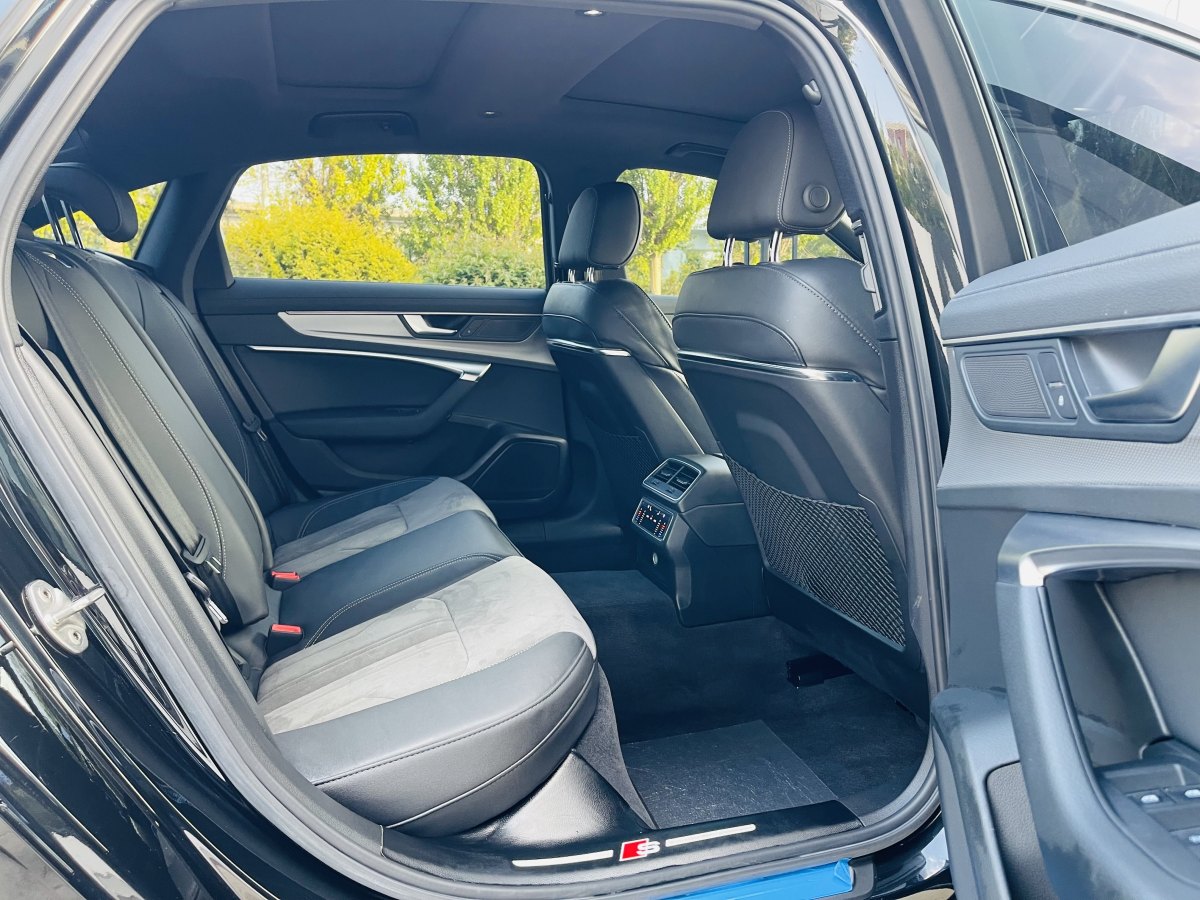 2022年1月奧迪 奧迪A6L  2021款 45 TFSI quattro 臻選動感型