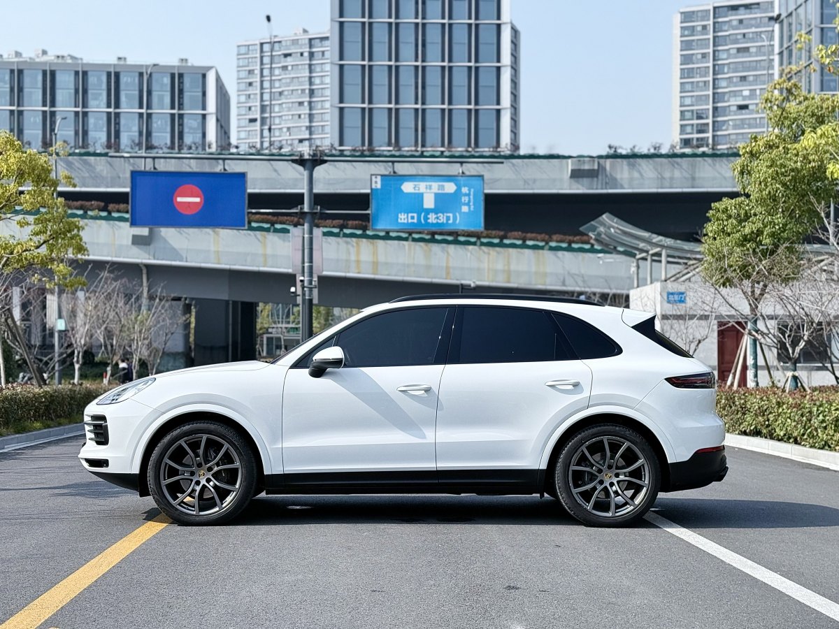 保時(shí)捷 Cayenne  2025款 Cayenne 3.0T圖片