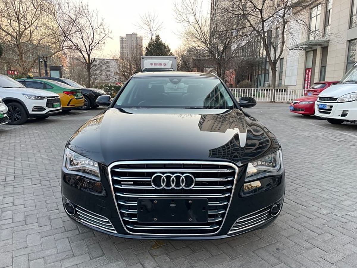 奧迪 奧迪A8  2012款 A8L 45 TFSI quattro豪華型圖片